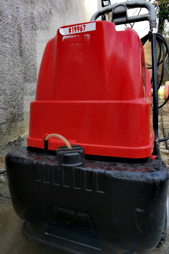 غەسلی ئاوی گەرمی ئەوروپی،140باری حەقیقی و 8.5نیوە و90c°گەرمیەکەیەتی دەسک و سۆندەی خۆی لەگەڵ دایە .*********** شربازهير, السليمانية
