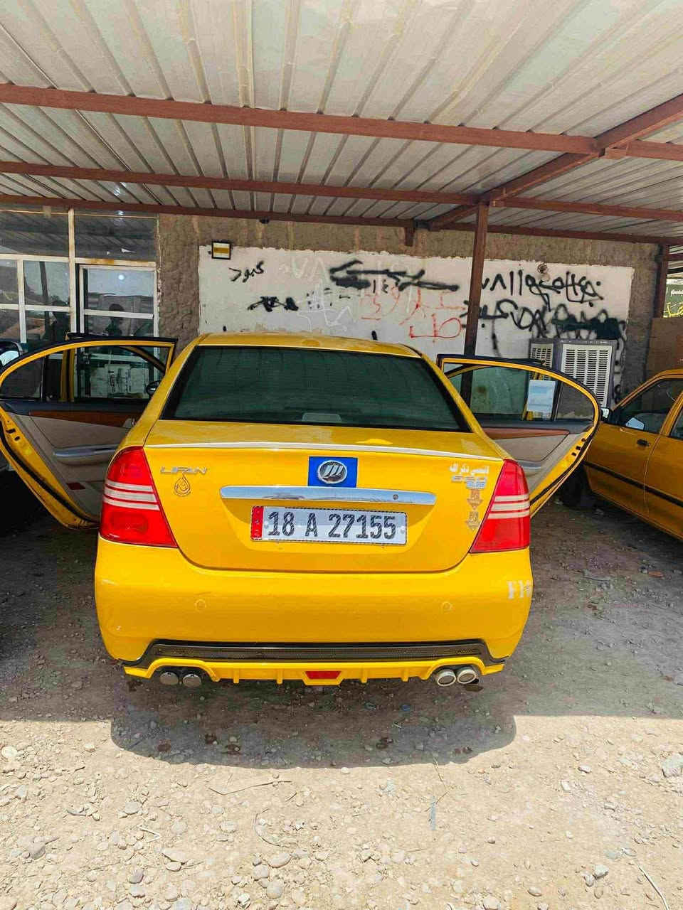 سلام عليكم
سياره ليفان 620 مكفوله من ضربه ولتبديل كير ومكينه خير من الله 
تبريد كهربائيات مكفولات
موديل 12 هيئة وغرامات مصفره سنويه ل27 رقم دولي بأسمي 
الاستفسار ***********
الديوانيه /قضاء السدير
السعرر خاص
