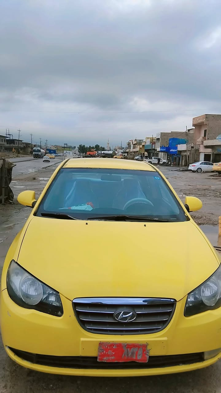 سلام عليكم سياره للبيع لاانتره موديل 2009 بلا ضرر هيئه وقرامت صفر رقم كامل بس ستلم الوحات محرك 16 كير محرك شرط سعر 110بيها مجل قليل لي مو شاري لايخبرني بنوبه رقم ***********
