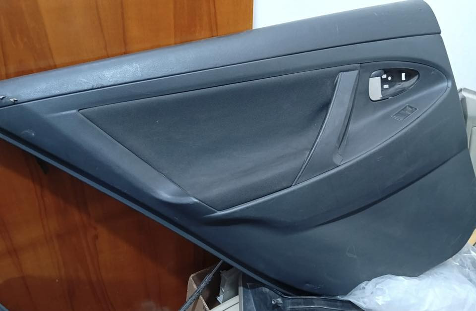 سلام عليكم غراض كامري للبيع مع بطاين ابواب من موديل 2007 لحد موديل 2011 للاستفسار الاتصال ع الارقام التاليه 
هاتف ***********
واتساب ***********
او مراسله الصفحه ع الفيس 
اخوان خابرو لو راسلو تعليقات ماجاوب
