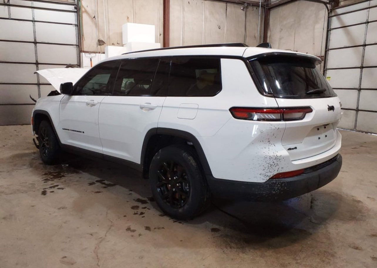 شراء جديد 

جيب لاريدو لمتد ٢٠٢٥فتحة وجلد  
ماشية٧٠٠٠
ابيعك واصل العقبة ب١٢٠ قفل الاستفسار الاصال على الرقم ***********
