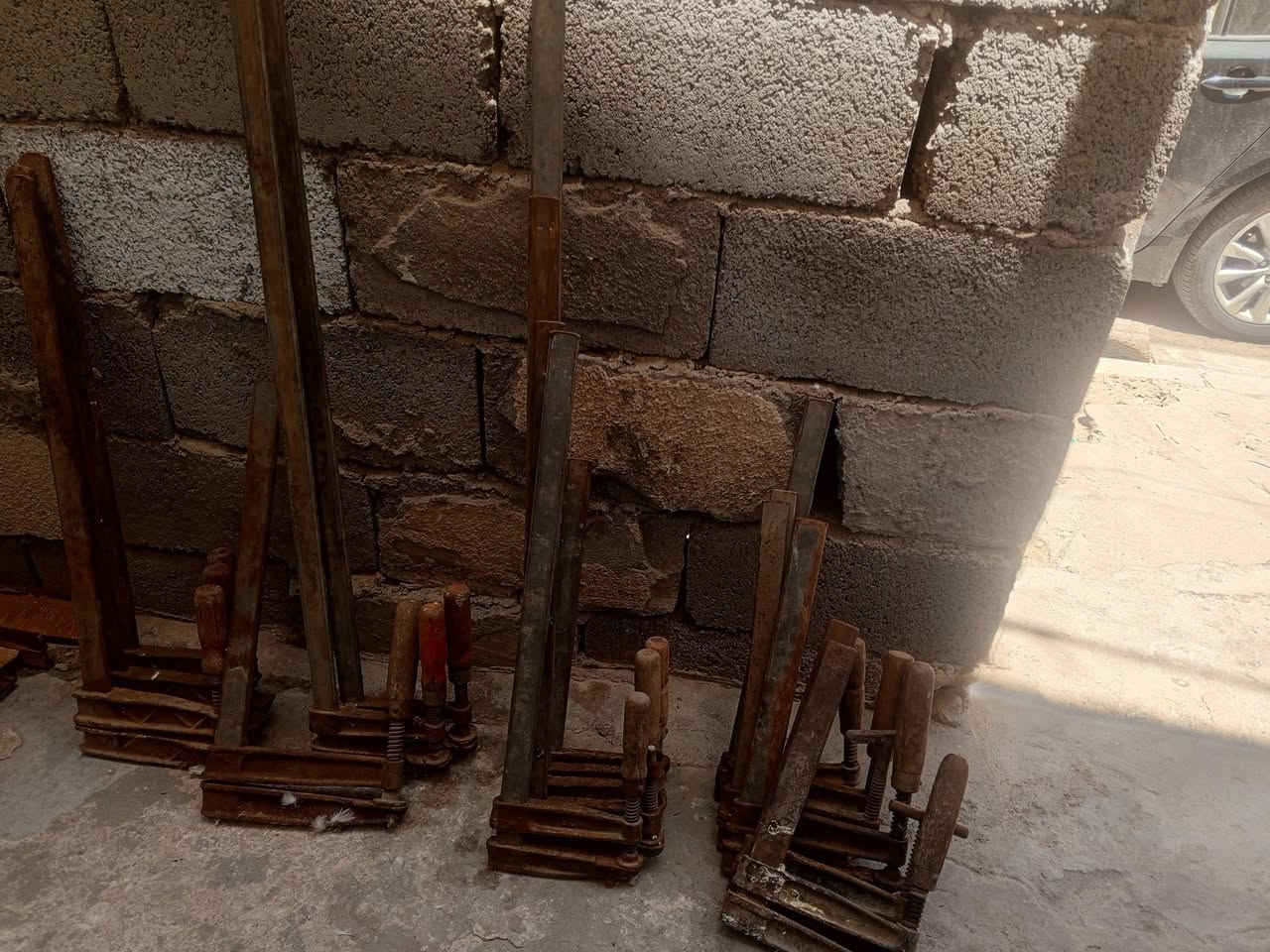 فخات للبيع عدد 16العنوان بغداد ***********
