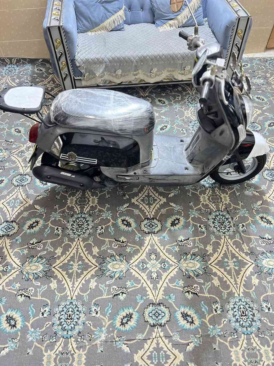 سلام عليكم دراجه بوليسي جديده مال رمبه وصله مال المعرض موجود نضافته %95  السعر 900/وا بيه مجال مكاني كربلاء قرب الحولي ١٠٠ /***********
