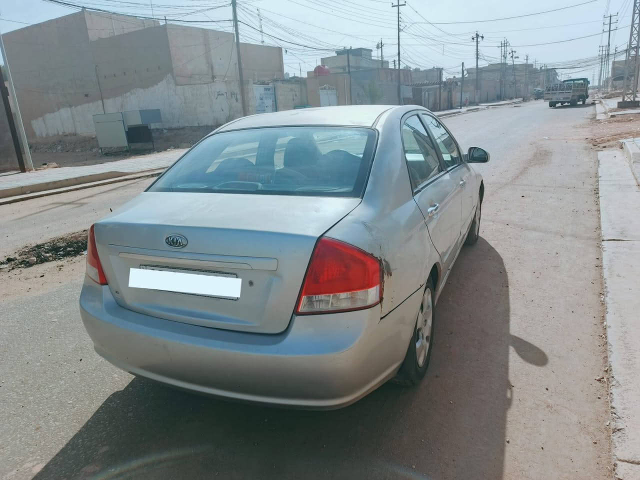 سلام عليكم
كيا اسبكتره موديل 2007 رقم كربلاء انكليزي وارد امريكي ضربتها جاملغ الخلفي بدون دواخل 
كير ومحرك نضيفات حداديه خلفي امامي جديد
تخم تاير تدفئه تبريد شغال كهربائيات شغاله 
السنويه حد 2029صاحبه موجود السعر (80)وبيها مجال مكاني كربلاء حي العسكري
رقم الهاتف ***********
