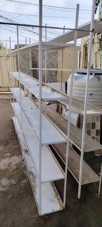 رفوف عدد 2 حديد بليت درجة اولى القياسات طول 3 متر. ارتفاع 180 سنتيم. ع...