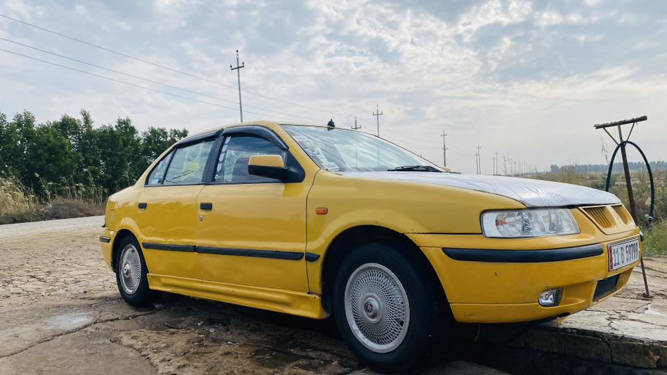 السلام عليكم 
سمند 2011 
محرك و كير خير من الله 
كهربائيات شغالة 
غرفة نظيفة 
تايرات نظيفة 
سنوية باسمي
هزة جديدة 
للاستفسار الاتصال ***********
