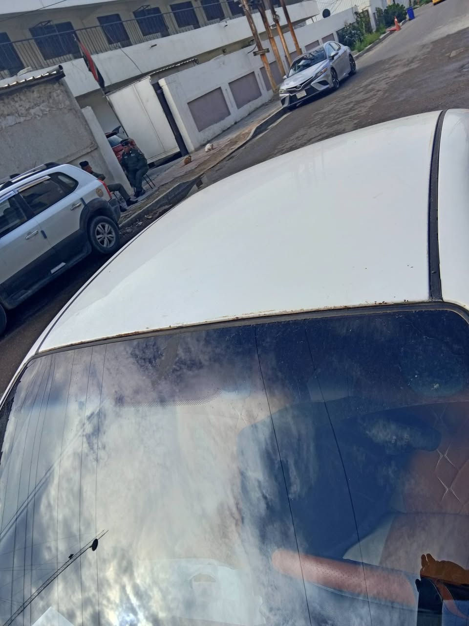 سلام عليكم من رخصت اخويه الادمن دايو لانوس موديل 2000 رقم دياله انكليزي تحويل مباشرمكينه كير بحاله جيده تبريد شغال كهربائيات كلها شغاله تخم تاير جديد صدرها 60%للبيع ب 30 وبيها مجال مكاني اطراف بغداد قريب ع اليوسفيه ه‍ ***********/***********
