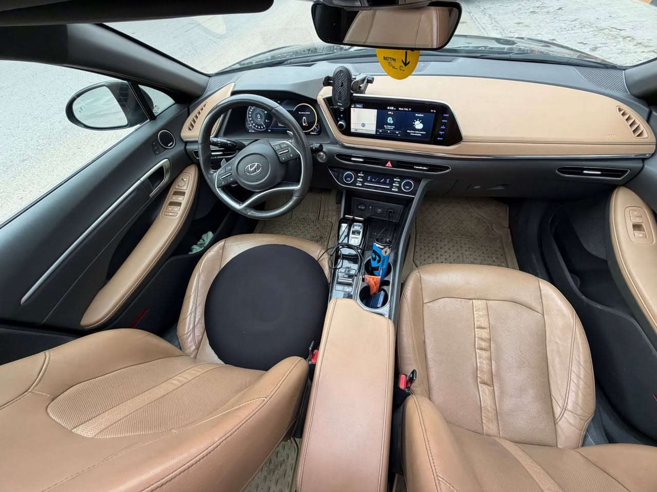 ‏سوناتا 2021 vip محرك 1600 تيربو
‏مواصفات لمتد مفوله 1/1
‏لون نفطي رقم اربيل دولي تريد تحويل تريد وكالة حاضر
‏بصمه 
‏كامرات 360
‏تطلع لكدام وترجع ب الريمونت اوتو بارك
‏اوتو هولد
‏٤ مودات قياده
‏تحكمات ستيرن
‏لد اضائه داخلي بلادي متغيرالوان
‏سستم صوت boss ١٢ سماعه
‏رادارات جانبيه اماميه
‏شاشه ديجتل
‏شاشه كبيره
‏داخل كريمي 
‏بنوراما
‏نضام ترحيب عند الاقتراب
‏ترحيب صوتي
‏العالي والناصي زنون + العالي اوتو من تقترب سياره يطفه وحده
‏كامرات ب شاشة العدادات من تفتح اشاره
‏كشنات كهربائي وخزن ميموري
‏مثبت سرعه 
‏تحديد مسار
‏قياده ذاتيه
‏وبعد هواي مواصفات 
‏ماشيه 75 الف مايل
‏حادثه بنيد مدبل ومصبوغ وبارد شبر بجاملغ امامي بدون دواخل وسيارة نضيفة الف متصرف عليهة كير محرك بلكارتون وصارف عليهه إدامة كاملة حدادية تخم تاير وبخاخات بلكات مجاول فيت بم بوليش
‏سعرهه168 وبيها مجال
‏الاستفسار *********** — ***********بي واتساب

‏
