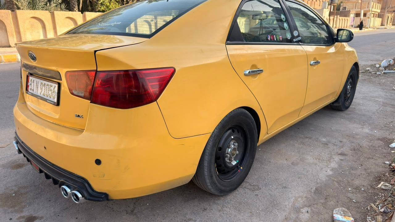 سلام عليكم كيه فورتي موديل 13 رقم بغداد ب اسمي 
مصفره هيئه وغرامات حادث جاملغ خلفي كير مكينه تبريد حداديه وضع جيد السعر 80
***********
