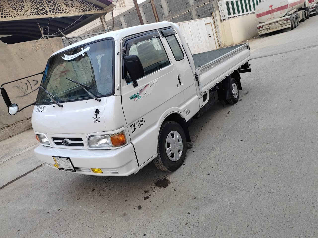 السلام عليكم كيه بنكو موديل 97 رقم بغداد الماني مشروع وطني قماره وربع 7 جنكال السنويه مجدده2028 رقم شاصي واضح مكينه 2700 لا تنقيص ولا تبخير صدر جديد تخم تاير جديد دوشمه جديده كهربائيات كلها شغاله مشط وباور خير من الله لا خياس ولا ضربه صبغ حزام للجماليه فقط السعر 60
 الرقم ***********
