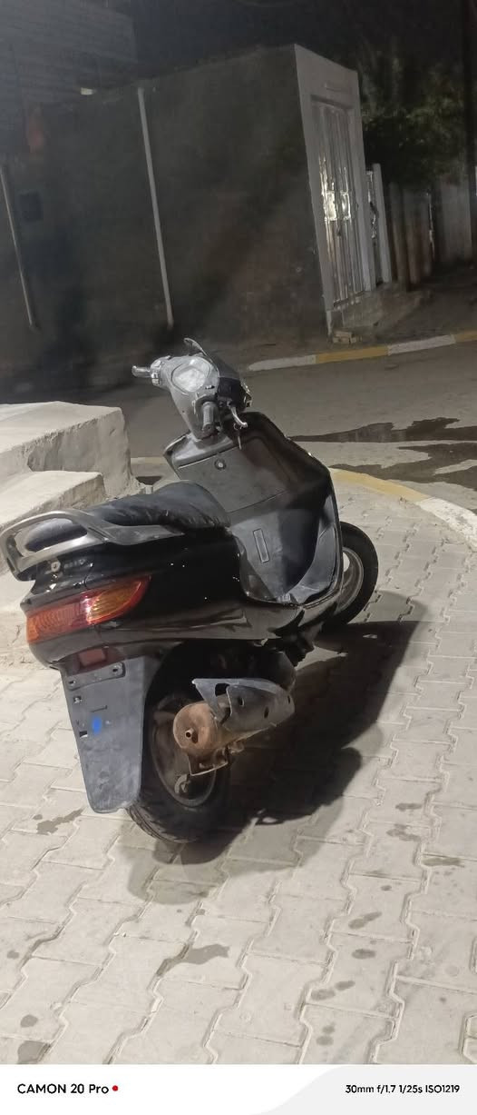 السلام عليكم
دراجه فراشه حاويه عل وضع الرمبه صارله ٣ اشهر من طالعه من الرمبه كفاله عامه من كلشي مكينه مامفتوحه سبانه مامحطوط عليه كله شغال سلف هورن هندر كهربائيات اشاير مكاني ديوانيه حي العسكري فلكه العلماء شراي تعال خاص وهذا رقمي اتصل ‏‪***********‬‏
