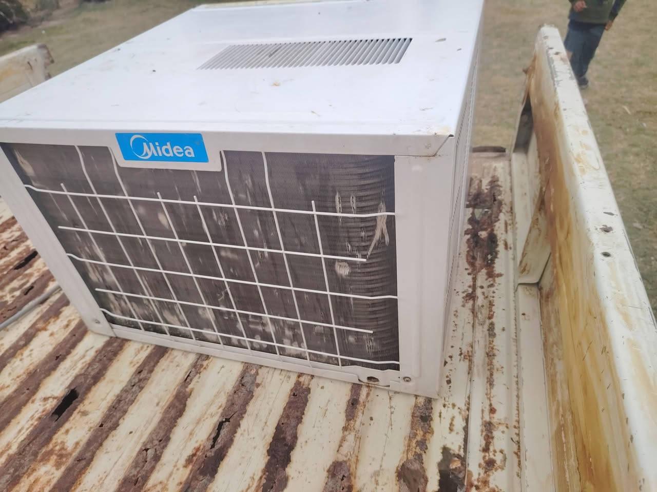 سبلت طنين شغال فول مستخدم قليل السعر 350/ ***********
