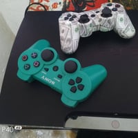 بلي ستيشن 3 سلم للبيع كامل  ملحقاته وجوستك عدد 2 معه كيبل HD مترين وعد...