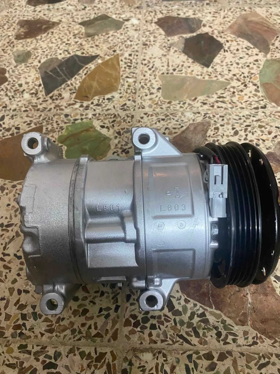 سلام عليكم كمبريسر جديد مال سياره تايوتا السعر ١٢٥متواجد مازنجر


**إذا كنت صاحب هذا الإعلان وتريد حذفه لأي سبب، رجاءا أرسل رسالة إلى الدعم الفني**