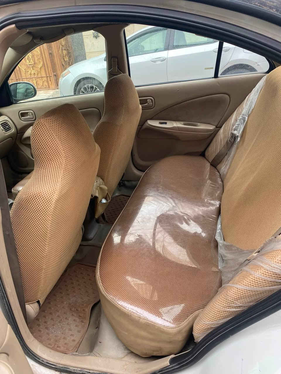 للبيع نيسان سني ٢٠٠٩ نظيفه قطعتين صبغ اثر شخوط بدون حادث رقم بغداد باسمي  للاستفسار اكثر عالخاص او الاتصال عالرقم ***********
