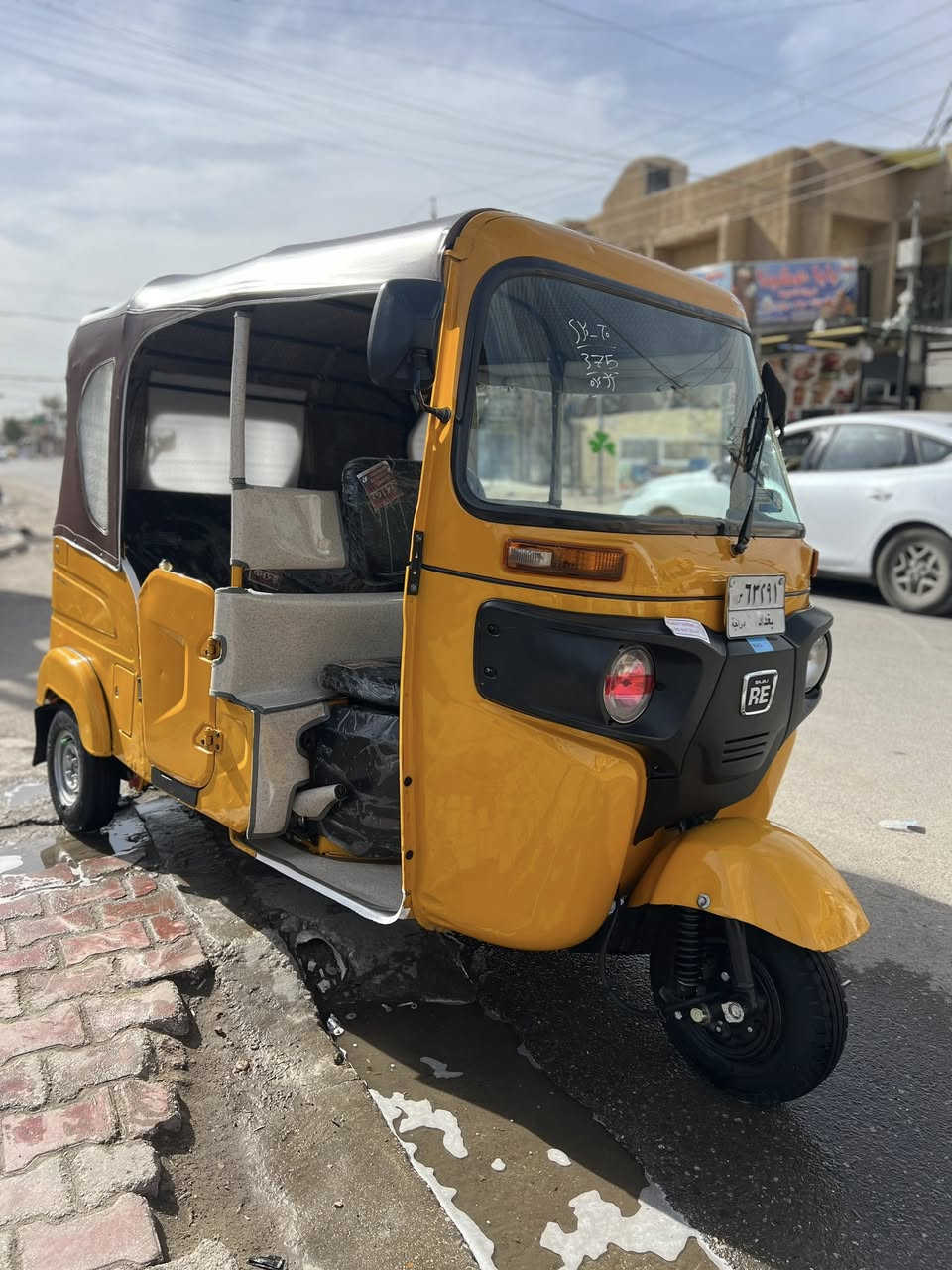 سلام عليكم شوف فديو بي كل تفاصيل وتصل تكتك ٢٢ مضلع شهر ١٢ مكينه كير اكسل وضع شركه مكفول ضربه صبغ ماكو بس بارد خفيف واضح بل فديو سعرها ٩٣٠٠ وبيها مجال بصيط ***********
