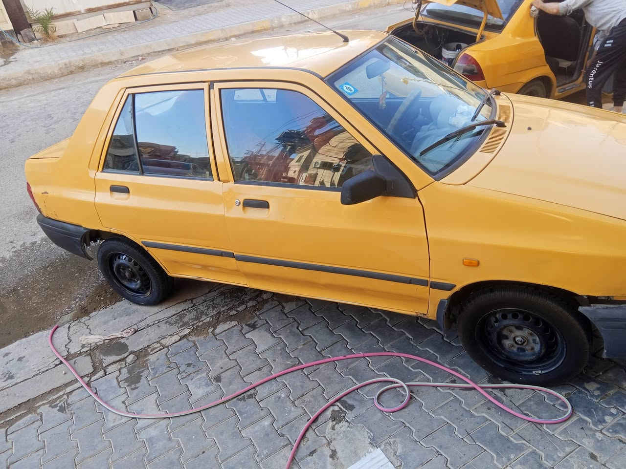 سايبه للبيع مستعجل على بيعته بغداد مشروع وطني بسمي بصفر هيئه او غرامات مداور شوكت متريد للاتصال ***********
