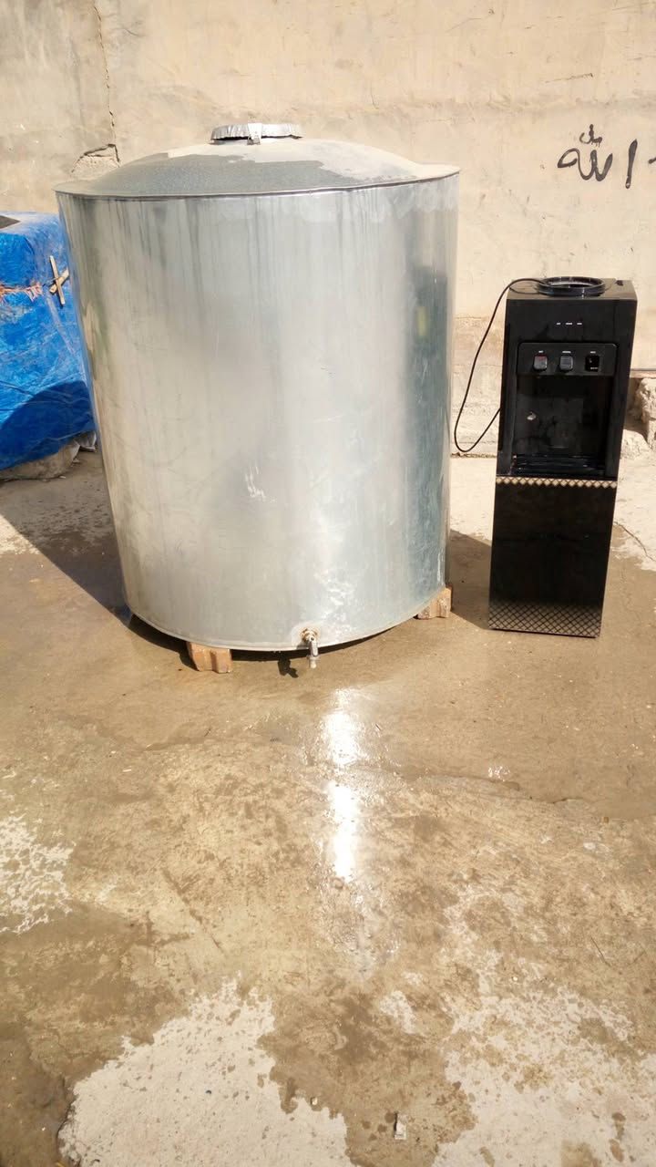 متاح تانكي نظيف كل عيب مابي ومستعمل قليل وكبير الشراي مكان كركوك عروبه رقم التواصل ***********
