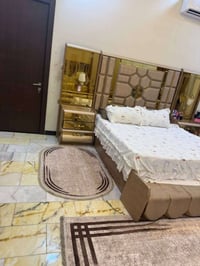 غرفة نوم • أثاث نوم
