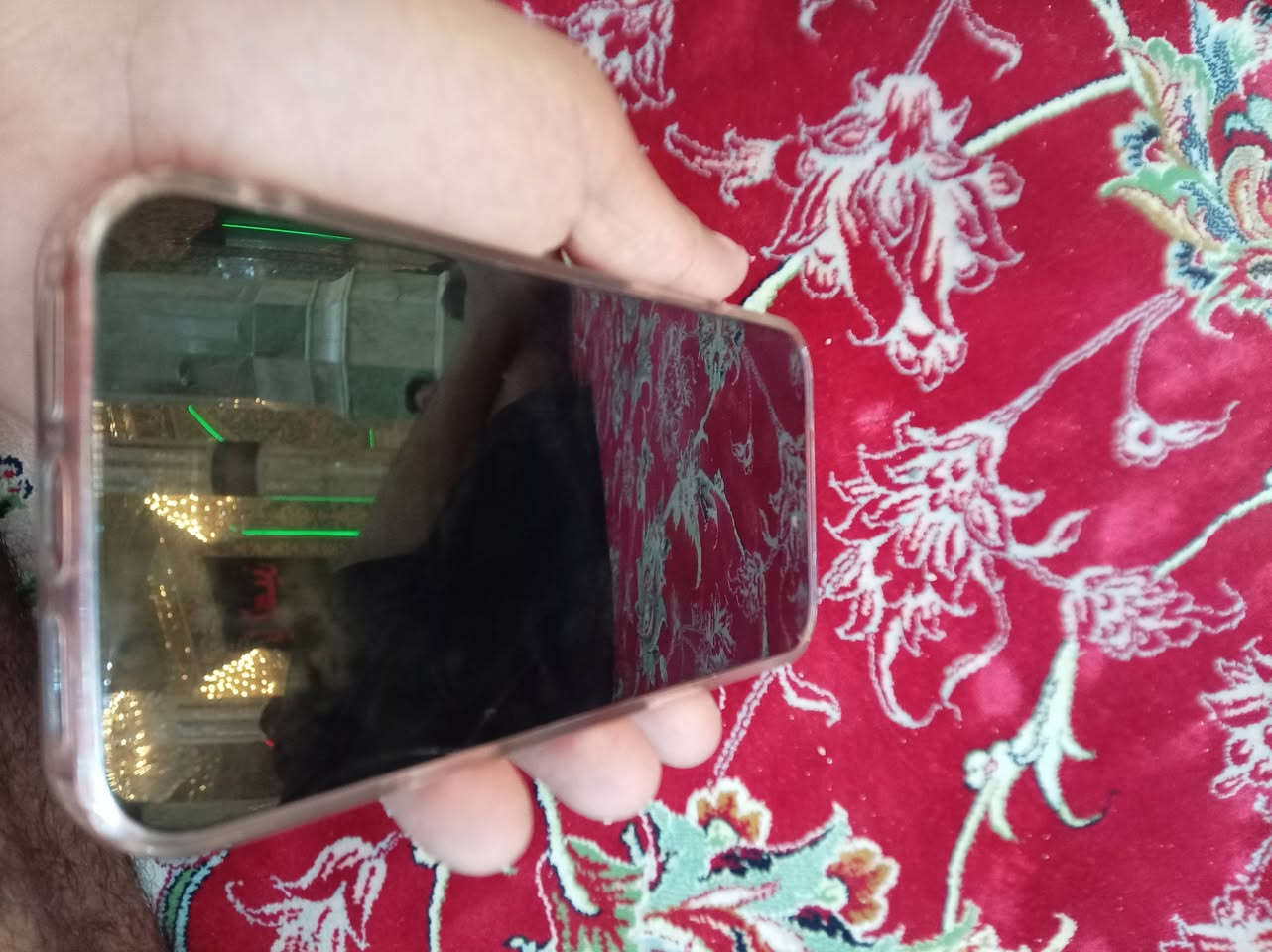 19 برو ماكس للبيع بقضاء الصويره على طريق المطار ***********

