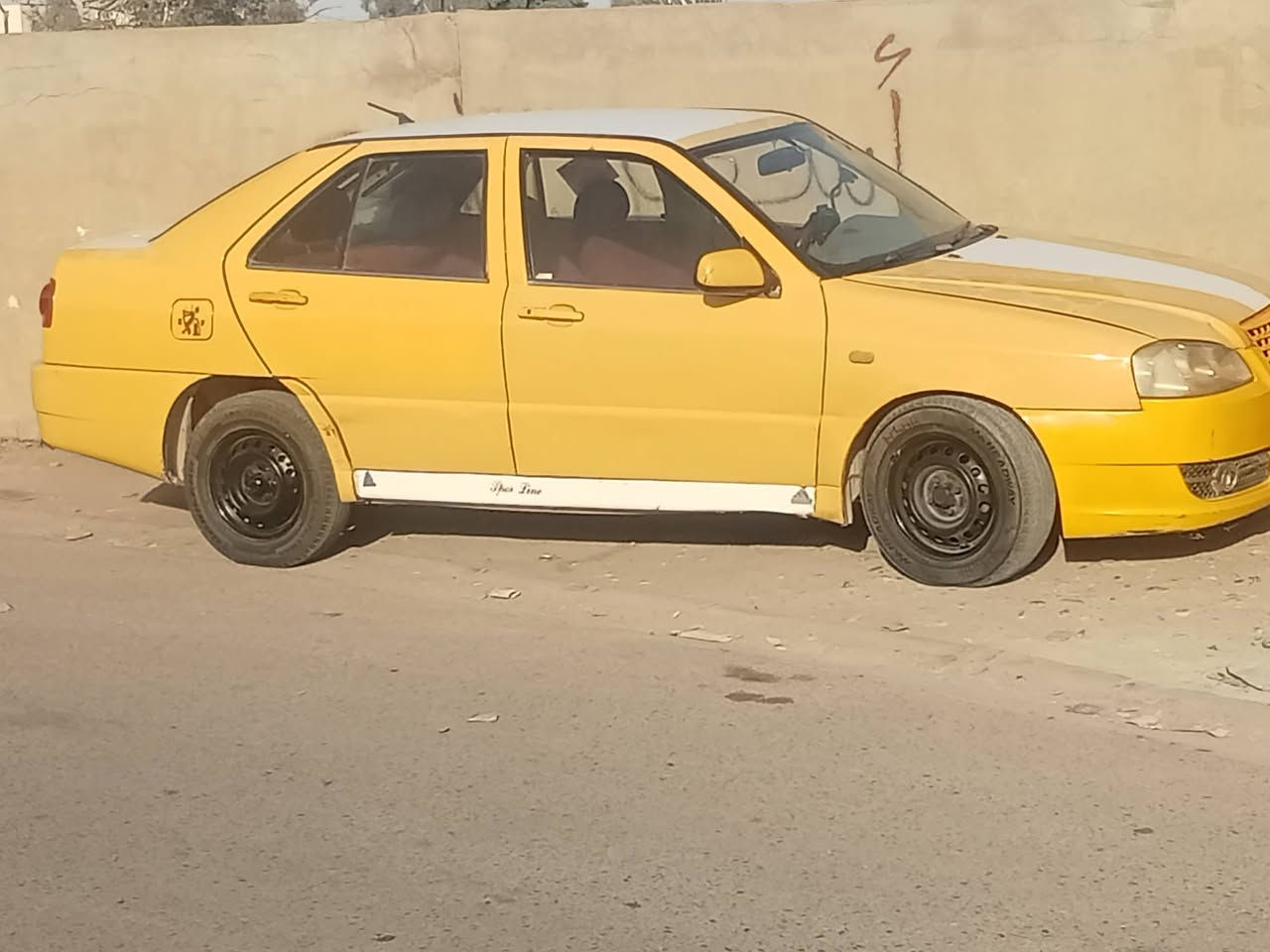 مودیل 2010 گیرومحرک یارس  سعر27 مکان سیاره خانقین ***********
