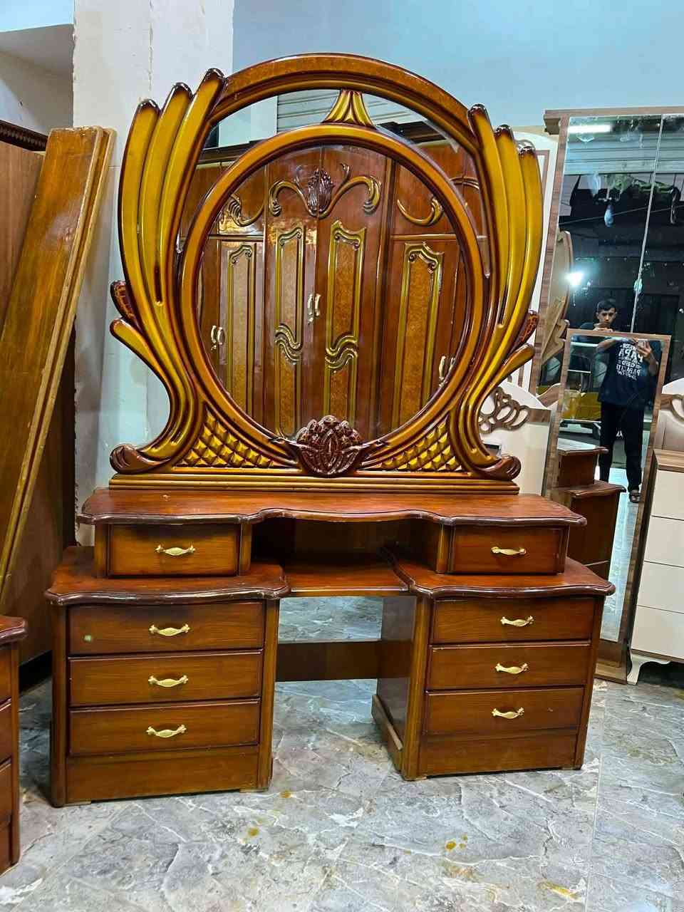 غرفه  صـــاج 
نضافه/90💯
  نقل🛻 وشد 📌داخل بغداد مجانأ 
المحافظات بكروه
***********
