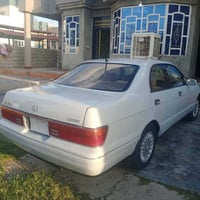 تويوتا كراون • مصبوقة • حزام وجير شرط