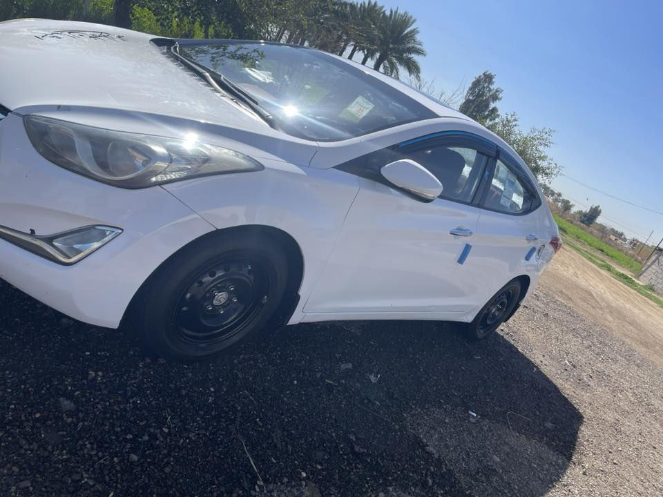 السلام عليكم 
🚘النترا مضلع 
🖐🏻⬅️وارد خليجي🇵🇸
🖐🏻⬅️مودي2014🙋🏻‍♂️
🖐🏻⬅️فول مواصفات ماعدا بصمه☀ 
🖐🏻⬅️محرك🚂1800شرط➕كير شرط🔥
🖐🏻⬅️تبريد🥶 ثلج 💯 تحكم ستيرن 
🖐🏻⬅️رقم بغداد انكليزي 👍 
🖐🏻⬅️هزه جديده➕سنويه جديده👍 
🖐🏻⬅️بيها كلير موضح بالسونار 🌌
🖐🏻⬅️شرط التحويل🤝 ثاني يوم 
🚦السعر ١١٣ وبيها مجال للشراي
العنوان بغداد المحموديه اللطيفيه


**إذا كنت صاحب هذا الإعلان وتريد حذفه لأي سبب، رجاءا أرسل رسالة إلى الدعم الفني**