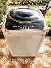 #غسالة للبيع السعر 200 الف بيه مجال قليل شرط نظيفة شغالة لاستفسار الات...