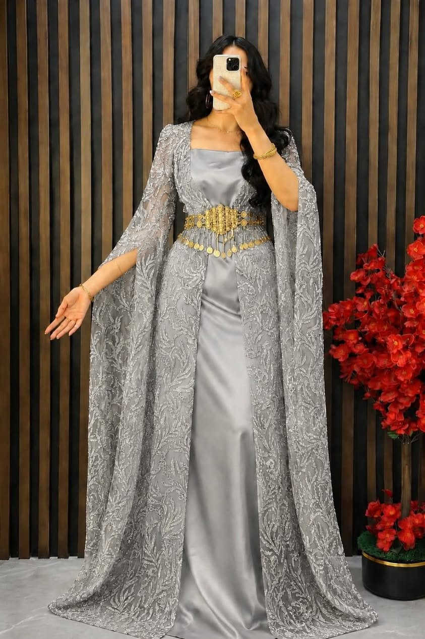 الواااانه تجنن 🦋😍
قماش الزي الكردي… فخامة من أول نظرة ✨تول مطرّز بنقوش هندسية أنيقة مع بطانة ساتان لامعة بلون برونزي مميز، يعطيك إطلالة راقية #اكسبلورر


**إذا كنت صاحب هذا الإعلان وتريد حذفه لأي سبب، رجاءا أرسل رسالة إلى الدعم الفني**