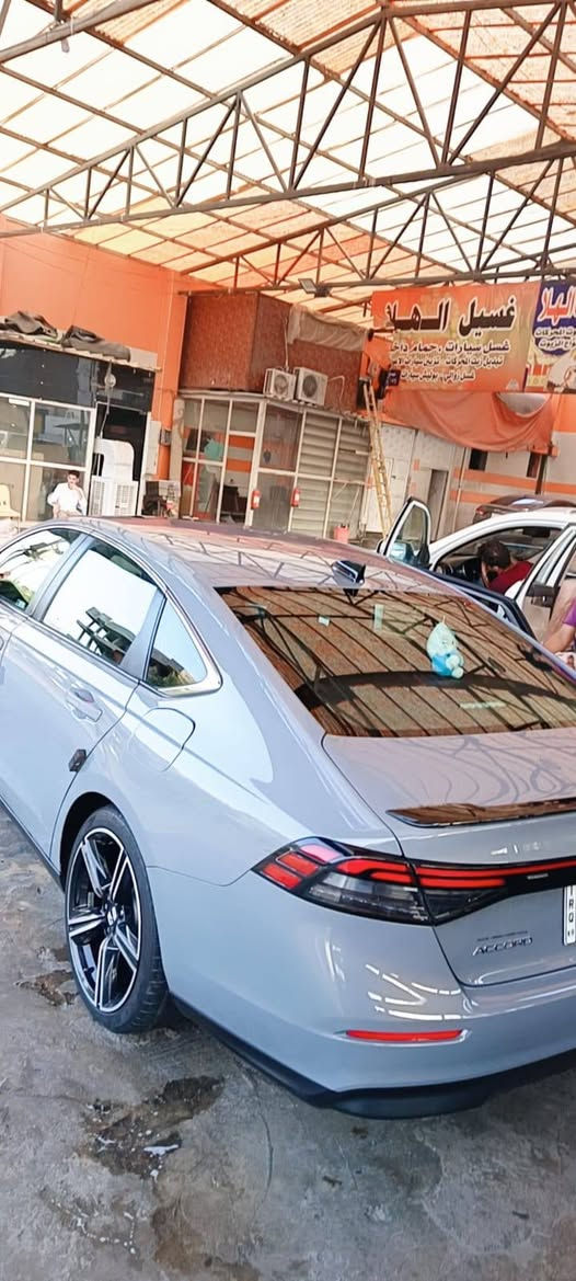 السلام عليكم
مكلف بل نشر اتصل على الرقم
للبيع هوندا اكورد هايبرد موديل2023
(رقم اربيل سنويه بسمي)
 مواصفات سبورت :- مكينه 2000 هايبرد بصمه/فتحه سقف / رادارات امامي/تشغيل عن بعد /شاشه كبيره/كامره دواره/فول تحكم ستيرن/تحديد مسار/اوتو هولد/سايد بريك بصمه/كار بلي
وبعد هوايه مواصفات
( ماشية 73الف Km )      
وارد امريكي حادثها دعاميه فقط نفسهة شاصي لغد مكفول ايرباك برده وستيرن  وراجعات سستم
سياره ستخدام شخصي احله من صور 
رقم الشاصي موجوده بلمنشور
رقم شاصي 1HGCY2F50PA017777
السعر 220 ورقه وبي مجال 
مكان السياره الانبار الرمادي
رقم الهاتف ***********
