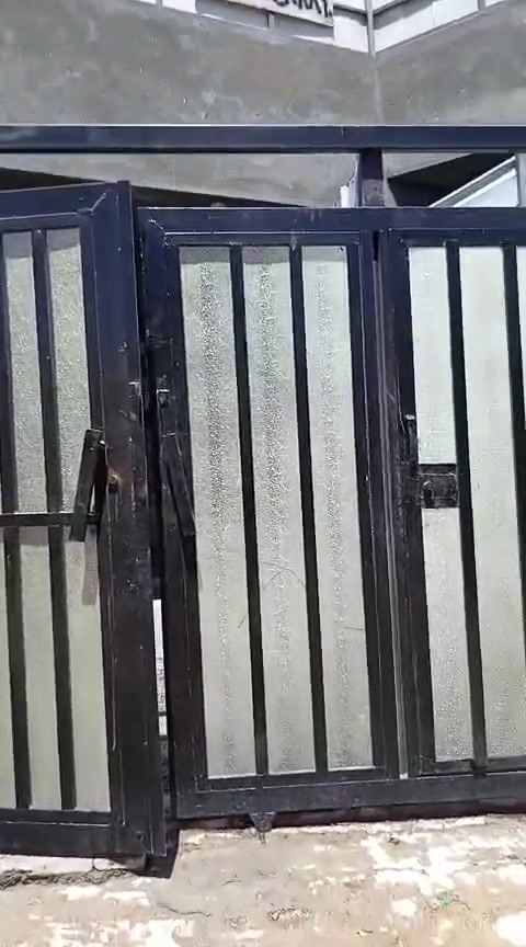 بيت للبيع مساحة 150 طابقين معزول  بناء حديث بعده محد كاعد بي السعر 225 وبي مجال موقعه ابو غريب خرنابات الجديده قريب على جامع خرنابات الكبير


**إذا كنت صاحب هذا الإعلان وتريد حذفه لأي سبب، رجاءا أرسل رسالة إلى الدعم الفني**