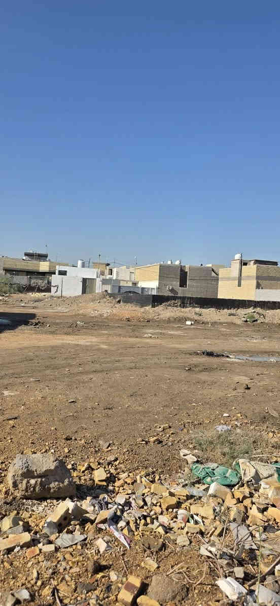 ياالله قطعه للبيع المساحه 100م العنوان طويريج الحولي منطقه الكطع سند 25 اقرار محكمه السعر 11 مع المجال البسيط للاستفسار *********** __***********
