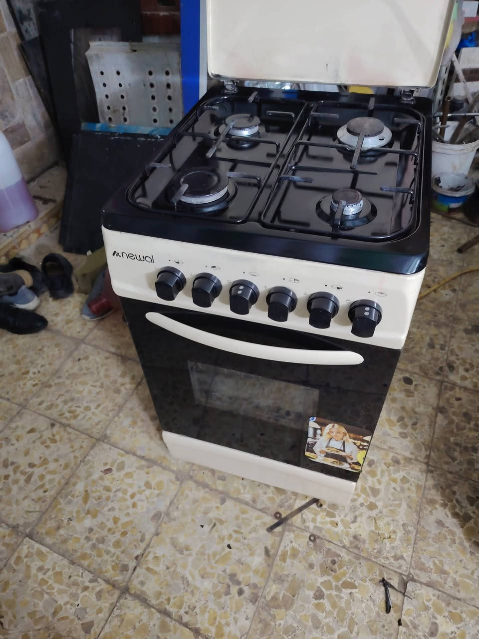 درجة اولة طباخ نوال كلة شغال لون مميز السعر ١١٥نهايتة كربلا ***********
