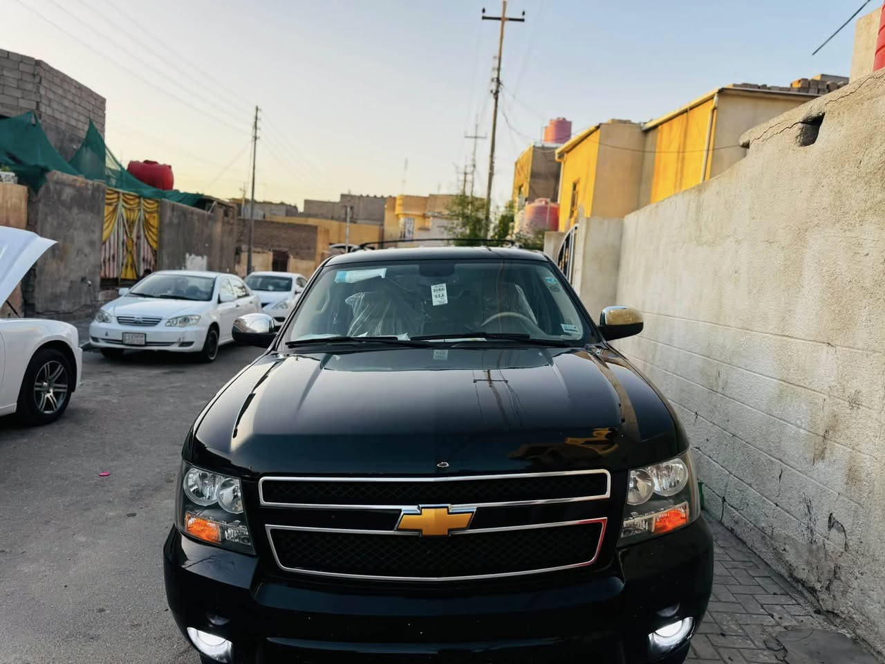 سلام عليكم تاهو مديل 12خليجي نقل جثه سياره جديده كارتون كفاله عامه من گص وضربه جديده بكل معنى تدفئه وتبريد وحداده تخم تاير كله جديد ما ناقصه برقي 
العنوان بصره 
رقم ***********
