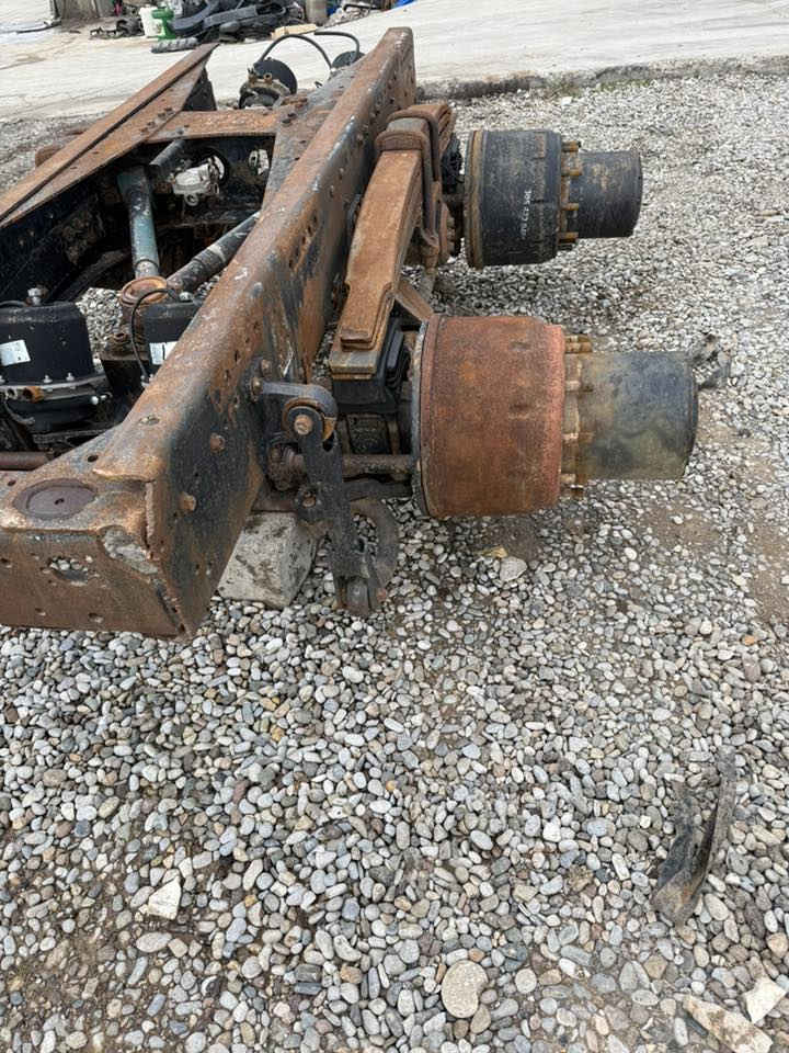 مەجموعە بۆ فرۆشتن
مەجموعەی نیو جیف
وەرەق هەوای
شوین :دەربەندیخان
***********
