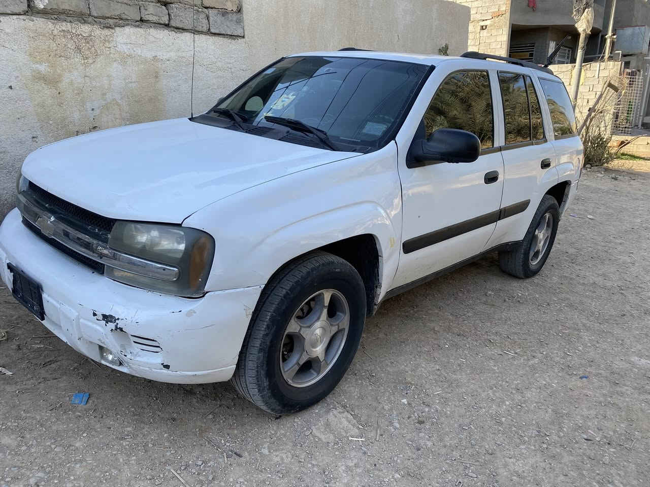 بلايزر مزاد ديالى جاهزة للاخير شاشة دوشمة كاعية جلد ماشيا ١٤٧ الف فقط بيها قطع صبغ مكانها ديالى وماشين بمعاملة الرقم سعرها ٥٥ ورقة وبيها مجال قليل ***********
