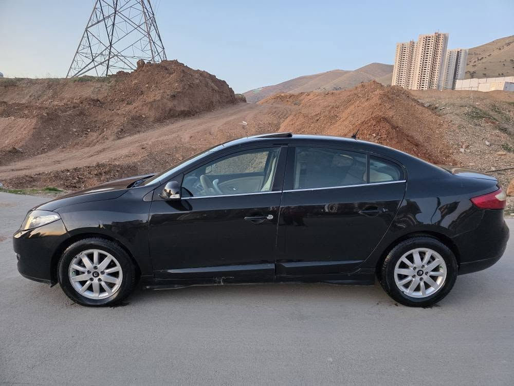 رينؤ فلؤنس مؤديل 2011ئيسترادخاس فؤل مؤاسه فاد قبات
***********
***********
كيرئؤتؤماتيك ؤ عادي ته بريد ساردؤكه رمي ته بريد له مس بيلاد به رده سلايد ABSناؤزه رد به سمه ده عديل سؤرعه سؤكان فؤليؤم 4ئيرباك ؤيل كه ب جؤارتايه ؤيلي تازه لايد سينؤن بلاجكتؤرجام كاره با ئاينه كاره با ئاؤينه ئيشاره د مه ركه زي كؤشن جلد كيرؤمه كينه لؤك نه كراؤه مه كينه ي جؤارنؤزله مه رخؤب بئ ته قه  ؤره قه به س سنؤقي به مبه قرجيكي بجؤكي دؤاي هه يه سه نه ؤي تازه به سه رجؤه شينكه ي بيشؤي دراؤه (53)كه لاؤ كه ميك مؤعامه له به س بؤ فرؤشتنه به شه رتي ته حؤيلؤ خرامه ؤ براؤه ي به شه رت 
***********
*********** السليمانية, العراق
