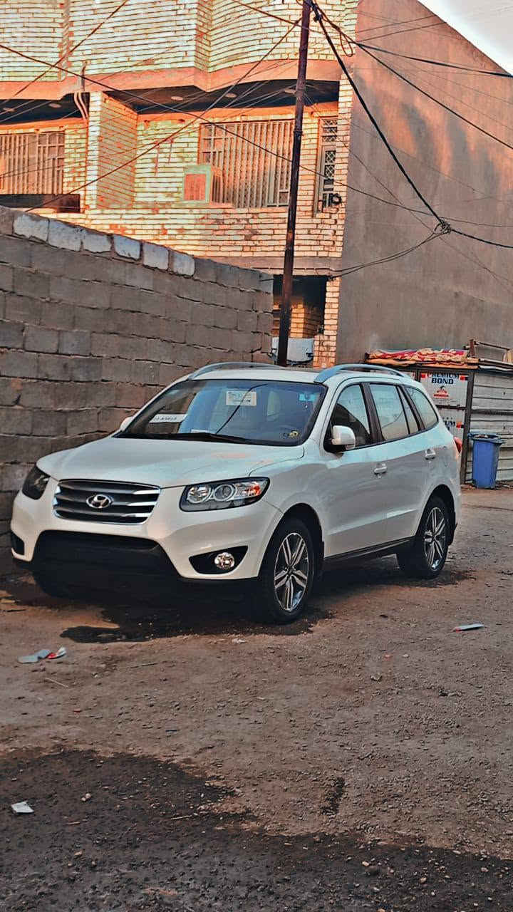 السلام عليكم سنتافيه للبيع مديل 10 محرك كير تبريد خير من الله تبريد 3 قطع 7 راكب سياره مصبوغه حزام السياره اثر شخوط  4 سلندر فول ماعدهم البصمه مكاني الدوره أبو دشير ***********
