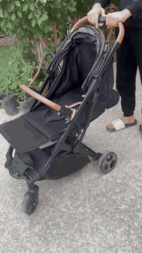 عربانة أطفال للبيع ماركة بلاهو اخذتها من امزون مسكات جلد عجلاتها قوية ...