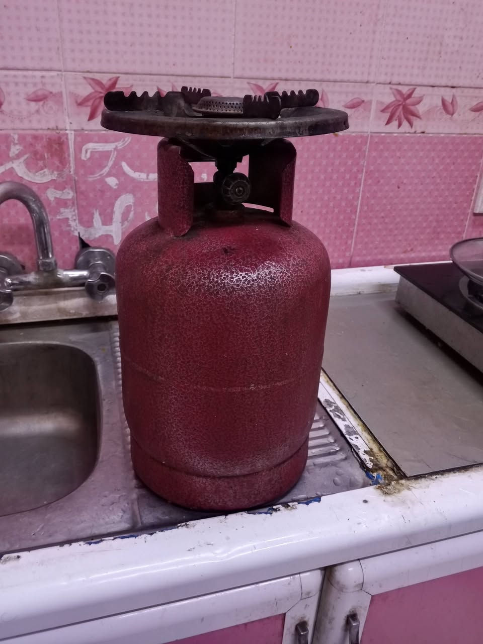 للبيع المبرده 65الف
الغاز 18 الف


**إذا كنت صاحب هذا الإعلان وتريد حذفه لأي سبب، رجاءا أرسل رسالة إلى الدعم الفني**