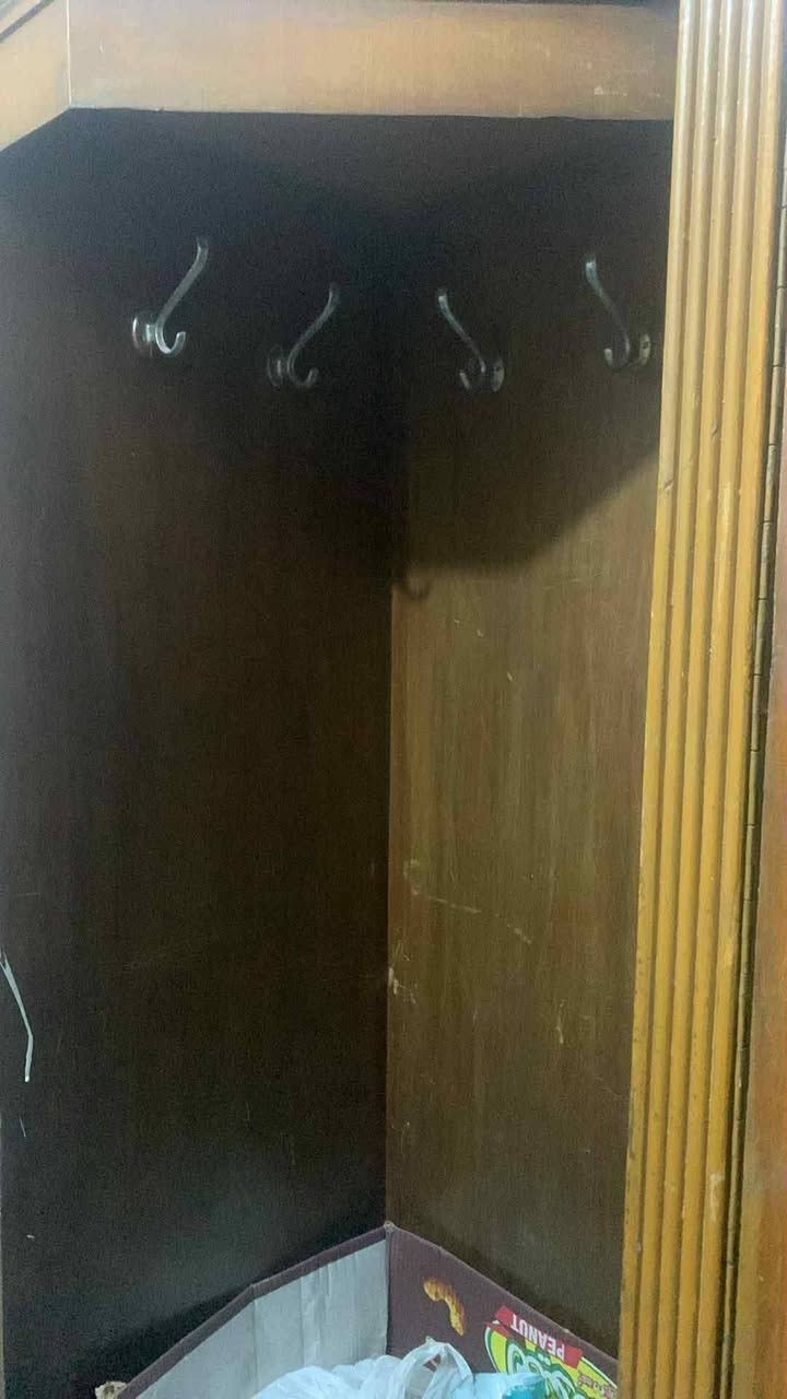 السلام عليكم
تخم للبيع سبع مقاعد سعره50    المفرش هديه

ميز مرايه25 وزاويه 25 مكاني زعفرانيه


**إذا كنت صاحب هذا الإعلان وتريد حذفه لأي سبب، رجاءا أرسل رسالة إلى الدعم الفني**