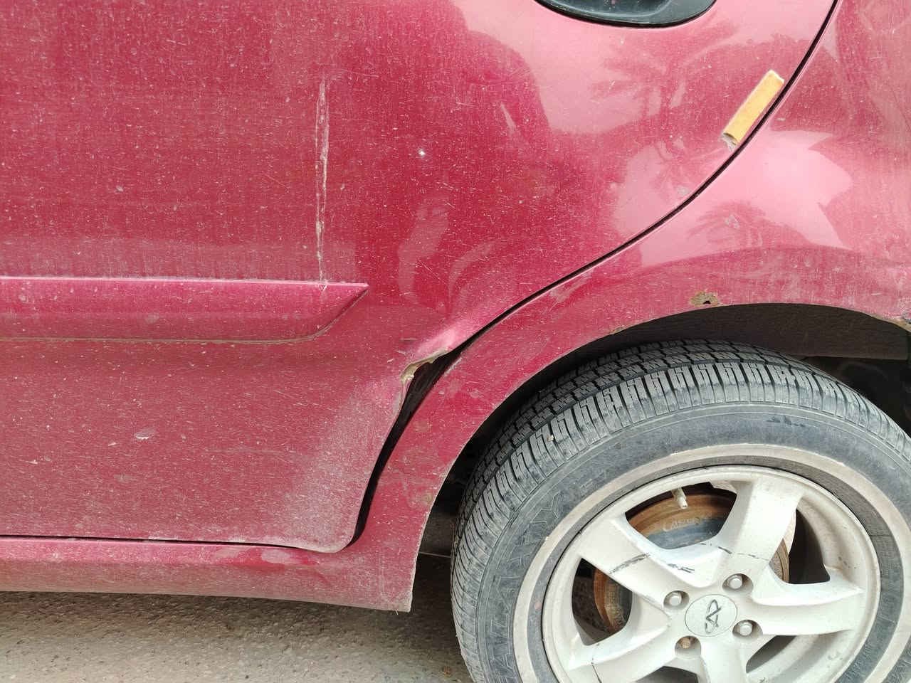 السلام عليكم
شيري A1 موديل ٢٠١٢
اللون أحمر رقم بغداد
المكان بغداد
سعرها ٣٠٠٠ دولار
يعني ٤ ملايين ونص.


**إذا كنت صاحب هذا الإعلان وتريد حذفه لأي سبب، رجاءا أرسل رسالة إلى الدعم الفني**