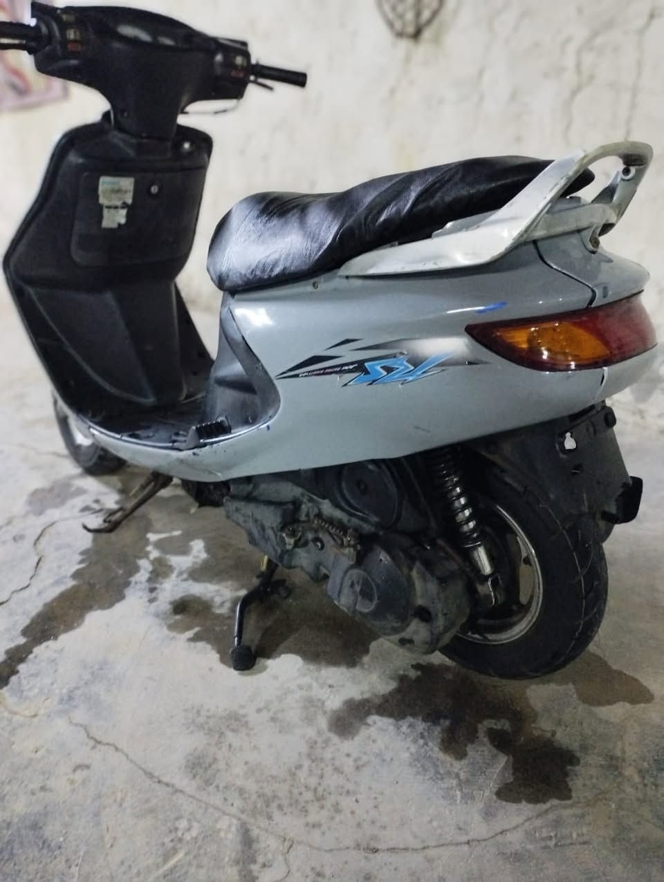 فراشه فحل مامفتوح كهربائيات كامله طلع ١٤٠ بلمشي  خرسه  سعر ٤٧٥ وبيه مجال قليل رقم *********** وتساب رقم +964 784 889 9972
