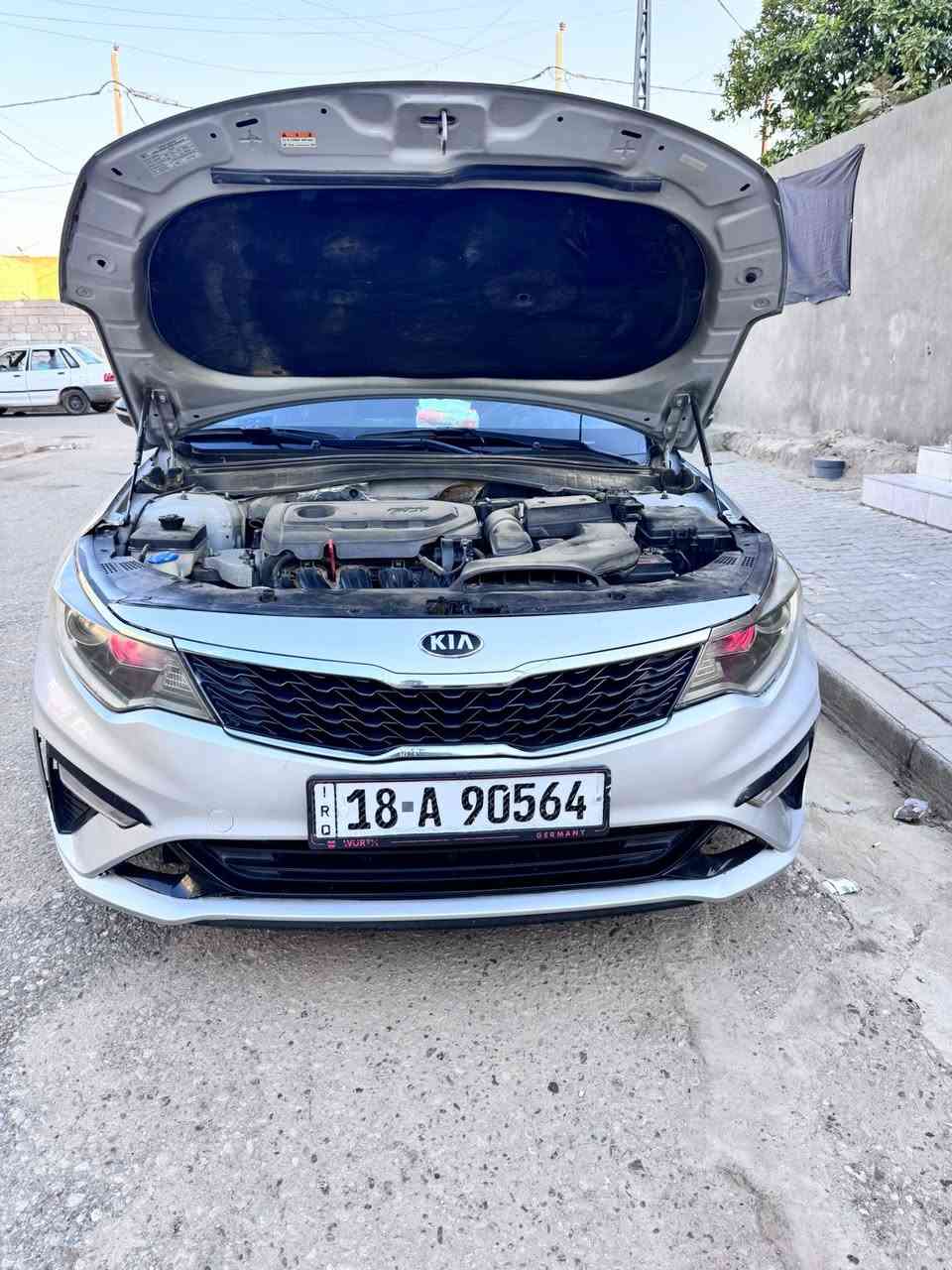 سلام عليكم 
اوبتما ٢٠١٩أمريكي سياره جاهزه من كلشي كير ومحرك وتبريد كفاله حداديه جديده تخم تاير جديد سنويه ٢٠٢٧ للاستفسار ***********
