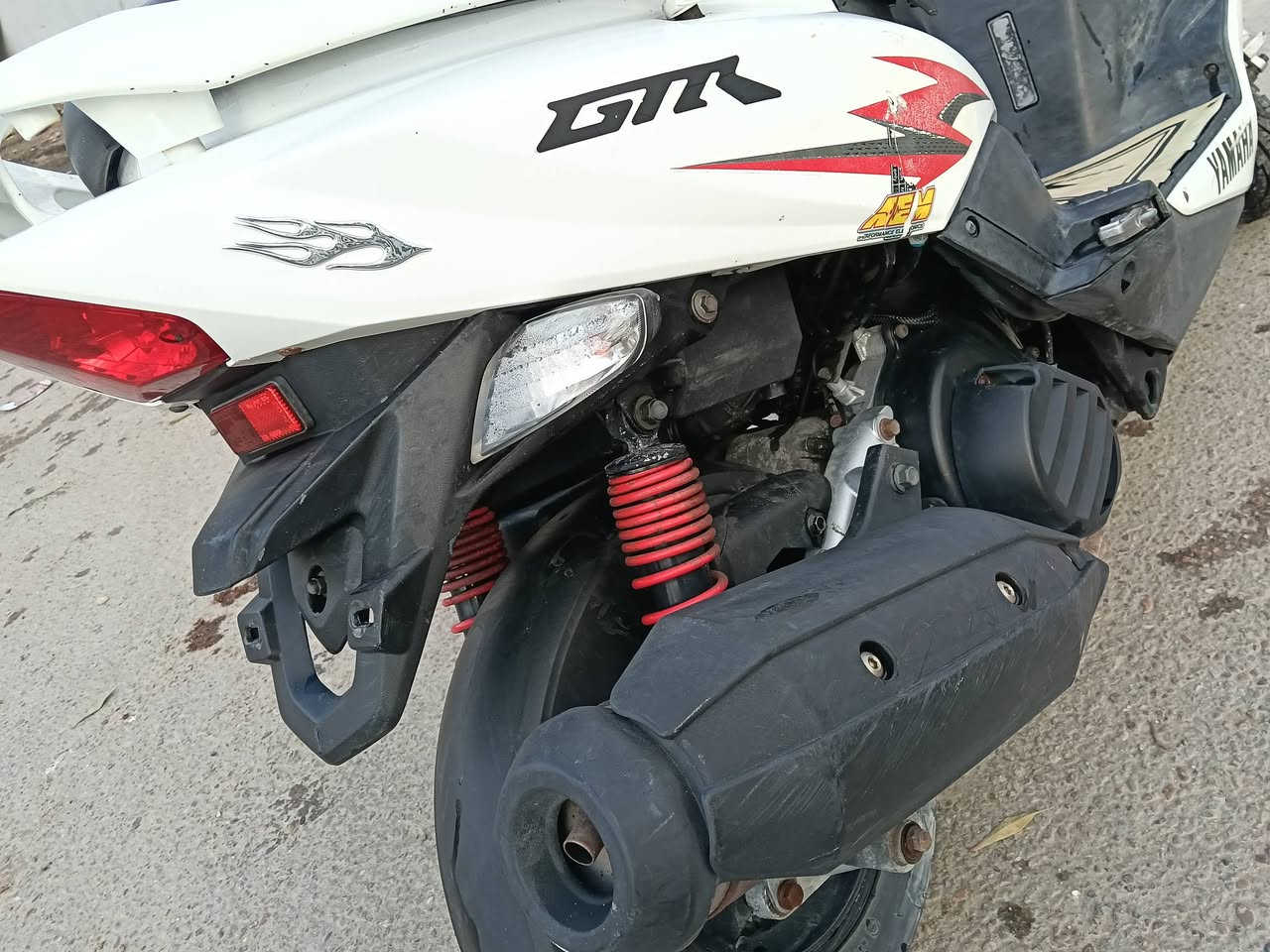 دراجة جي تي ار للبيع صارله 20يوم من نزلته رمبه لدراجه لضافل 100/💯  سعر 1050وبيه مجال مكان دراجه مدينة صدر *********** متواجد
