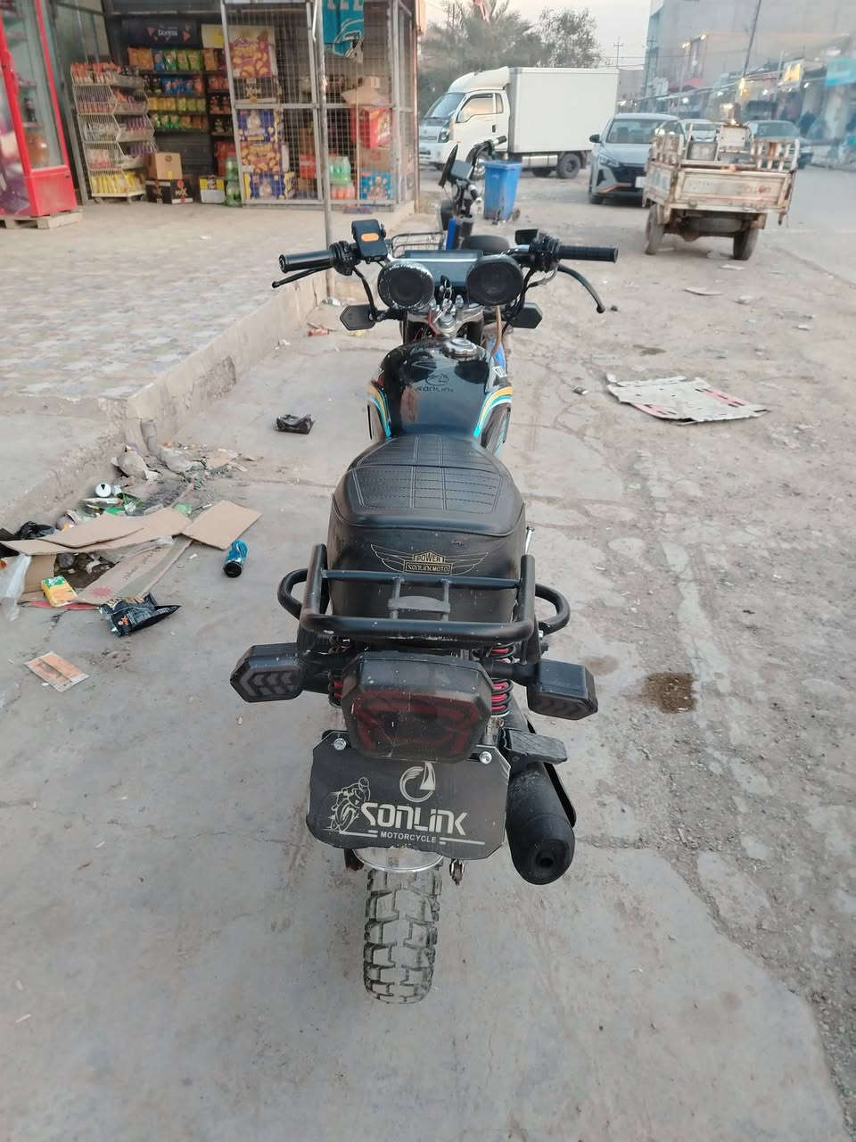 السلام عليكم دراجه سيفان موديل 2025 ضاغطه وزنجيل كفاله عامه من كلشي الرقم *********** المكان ديالى الخالص الرقم السعر725 بيه مجال حك الجيه
