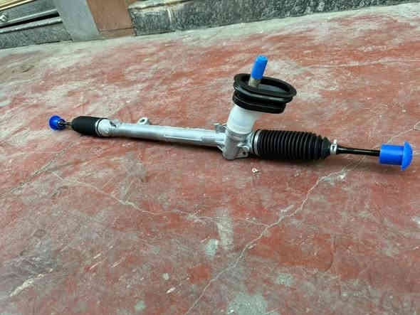 يتوفر غراض سنترا 2013-2019
بغداد السنك مجمع مينا الفرع الاول
بغداد شارع الظلال الفرع الثاني 
***********
