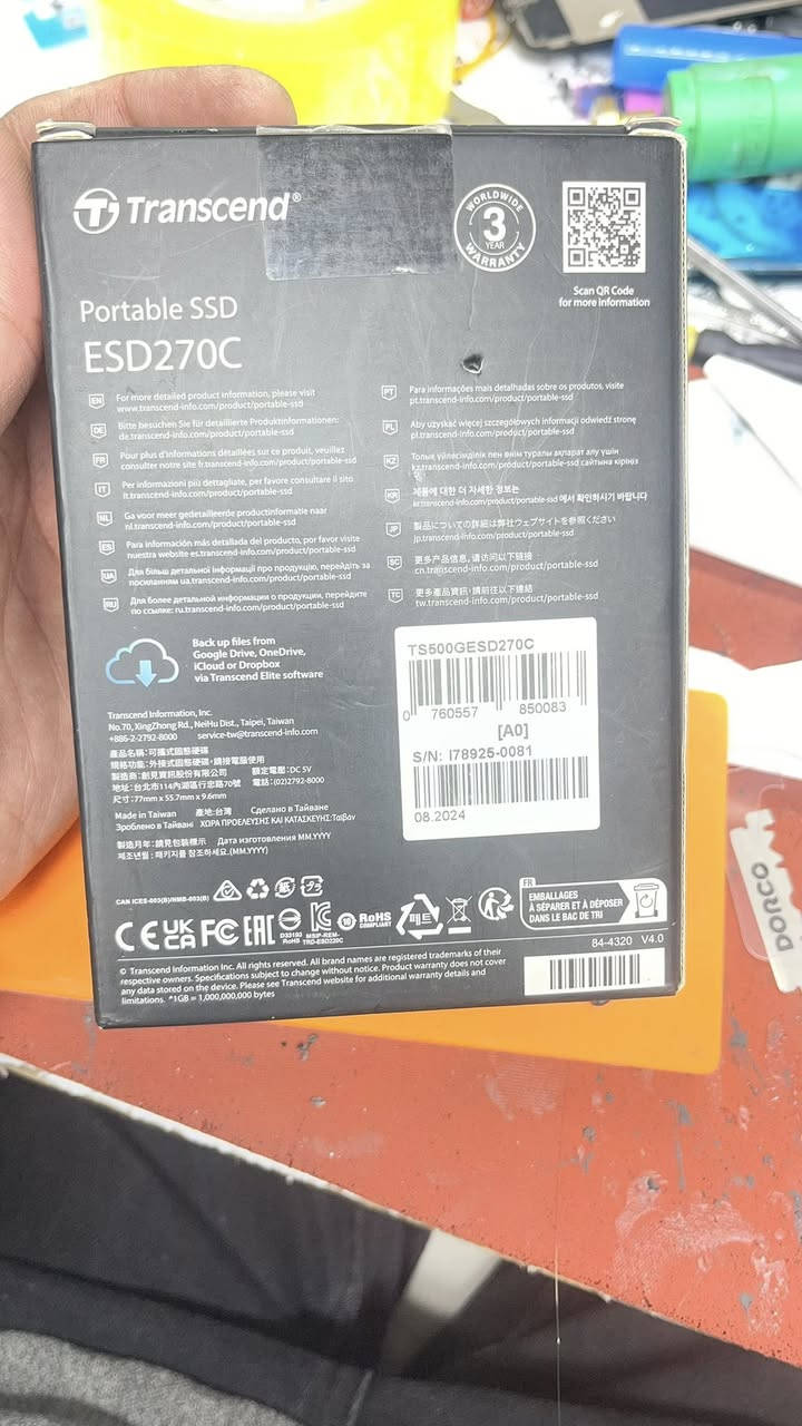 تخزين خارجي محمول
SSD 
Transcend ESD270C
 500gb
  USB 3.1 gen2 520mb/s 
شباب هاذا مو امزون ولا كوبي هارد اصلي 
يشتغل سيريس اكس واس السعر50 الف


**إذا كنت صاحب هذا الإعلان وتريد حذفه لأي سبب، رجاءا أرسل رسالة إلى الدعم الفني**