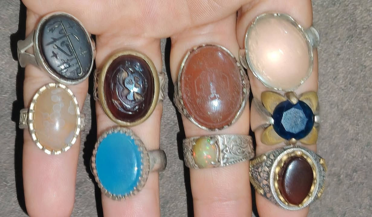 30 خاتم البيع شلعه سعر الخاتم 30 سعر نهائي حجر وصياغه حلوات ومرتبات مال جناي 🤝اتصال فقط 🗣📲📞***********
